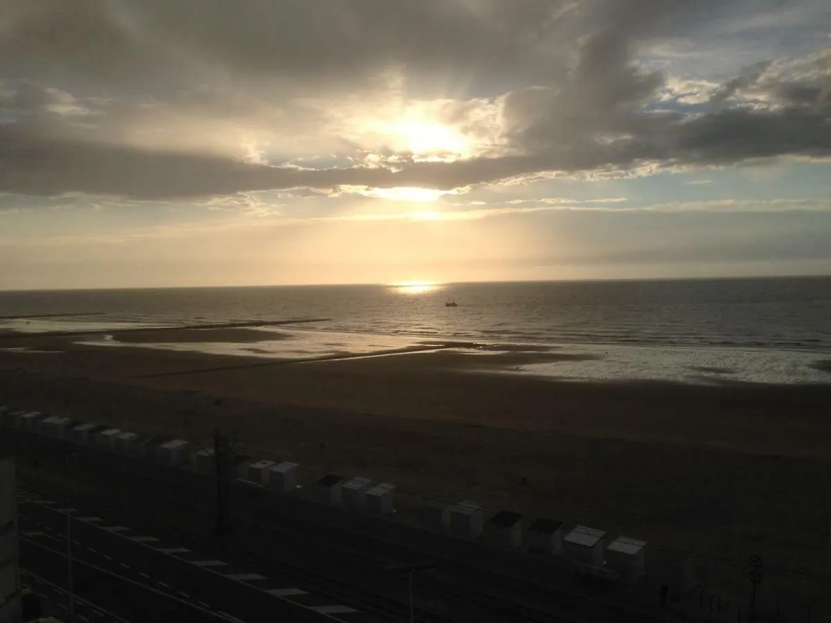 Apartment Raversijde With Seaview Ostend