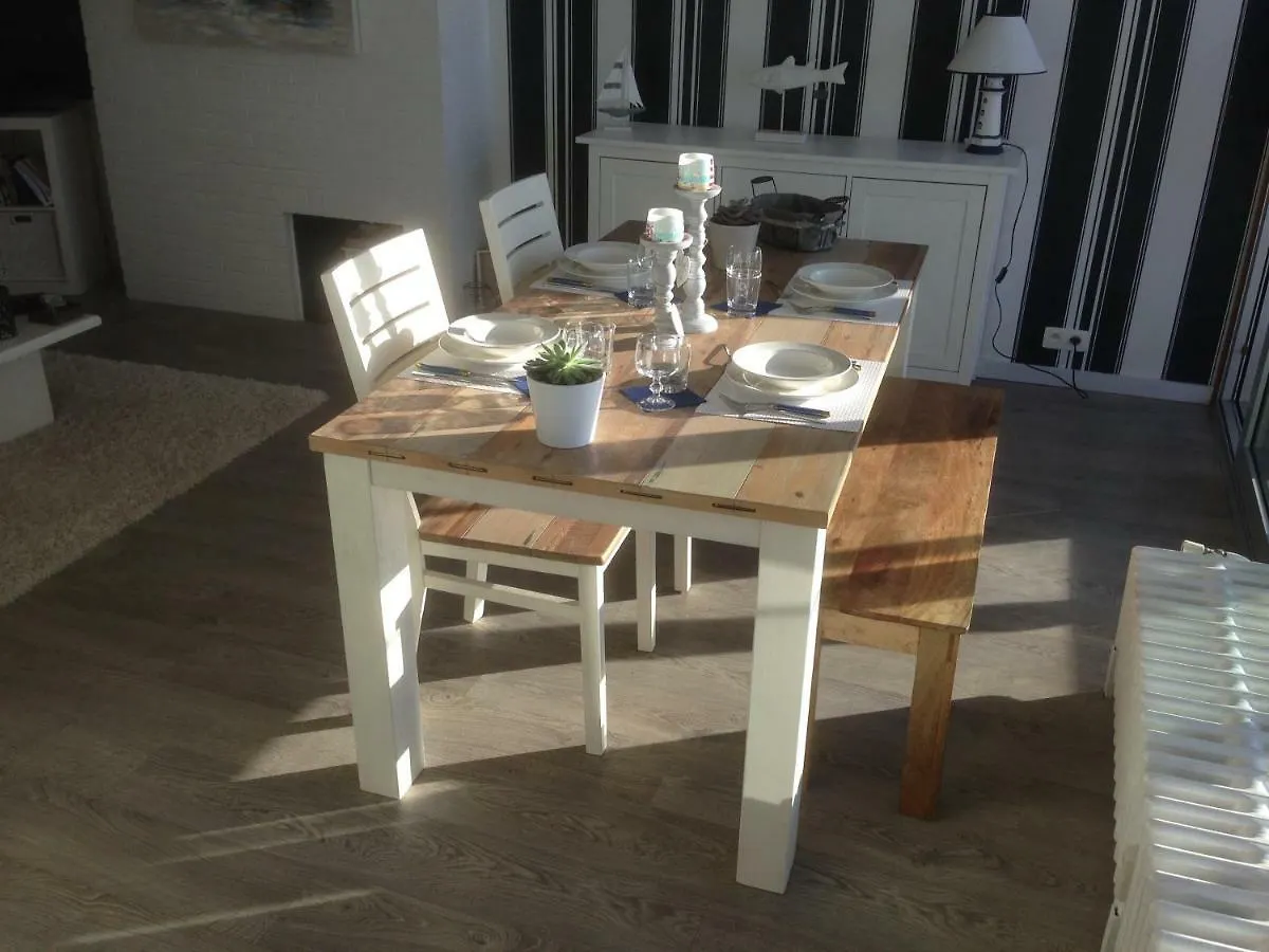 Apartment Raversijde With Seaview Ostend 0*,